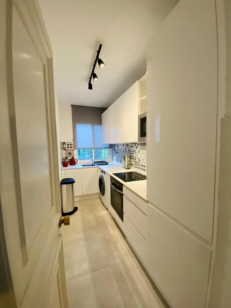 Benamara Gardens Apartment إِستيبونا 0*,  إسبانيا